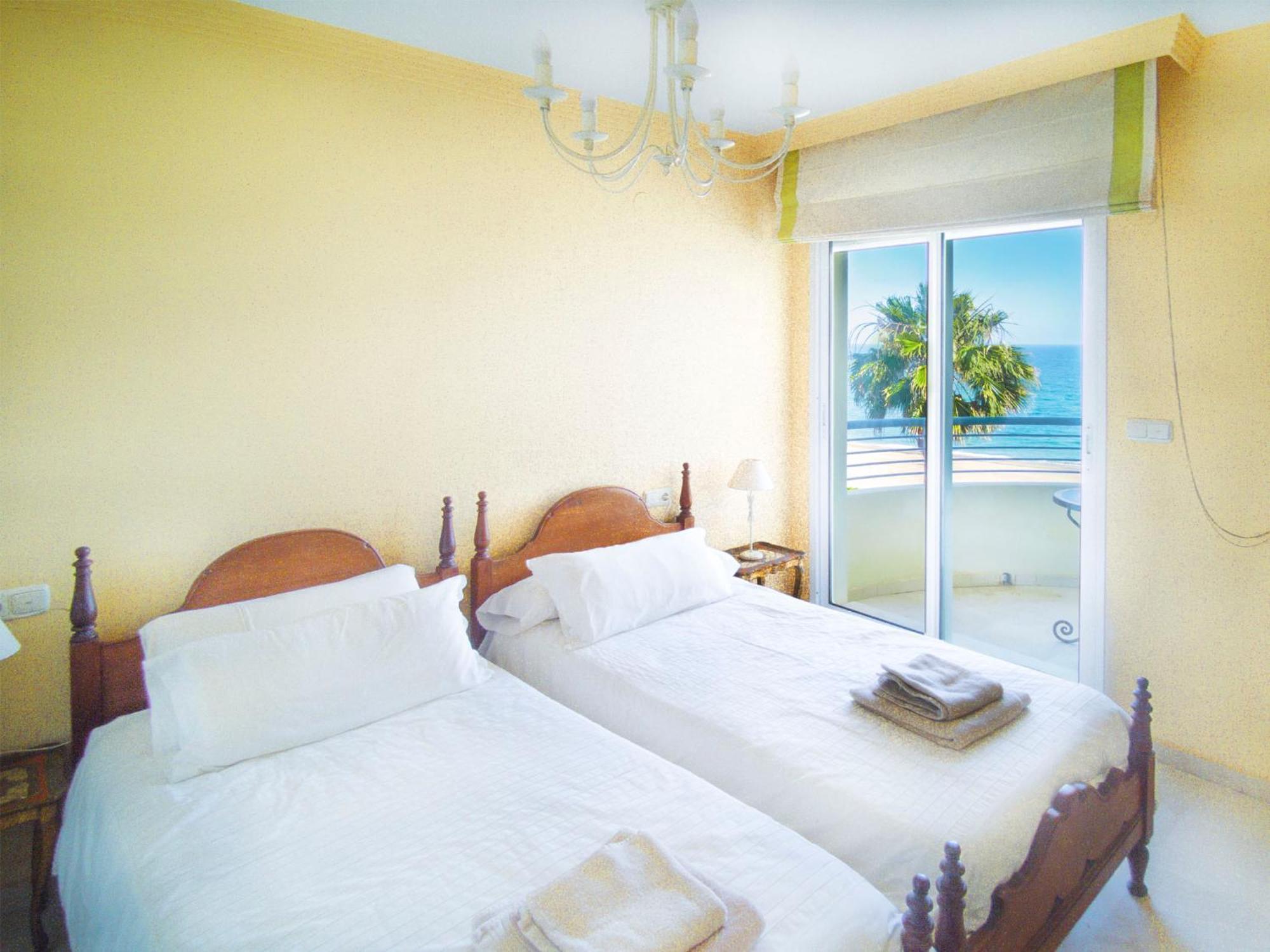 Banana Beach Marbella Bagian luar foto